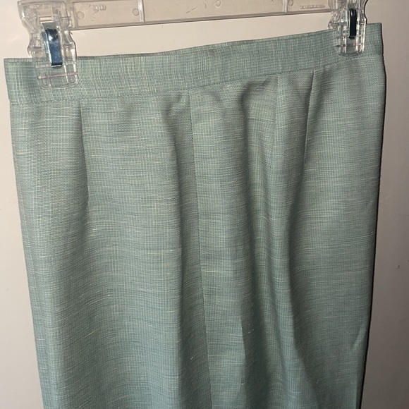 Lafayette 148 linen & wool slacks - Picture 4 of 6